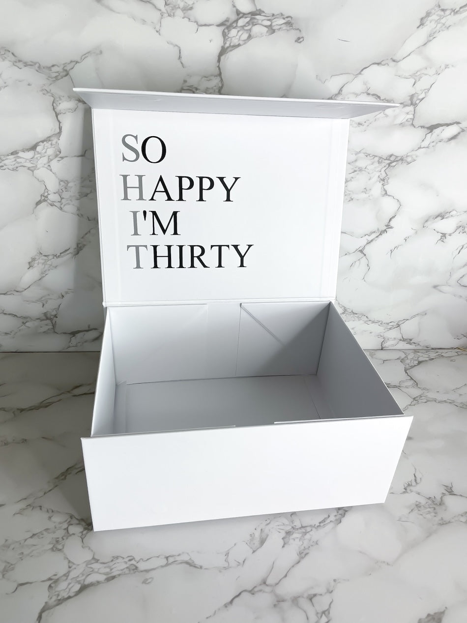 Perfekte Geschenkidee zum 30. Geburtstag – Personalisierte Geschenkbox