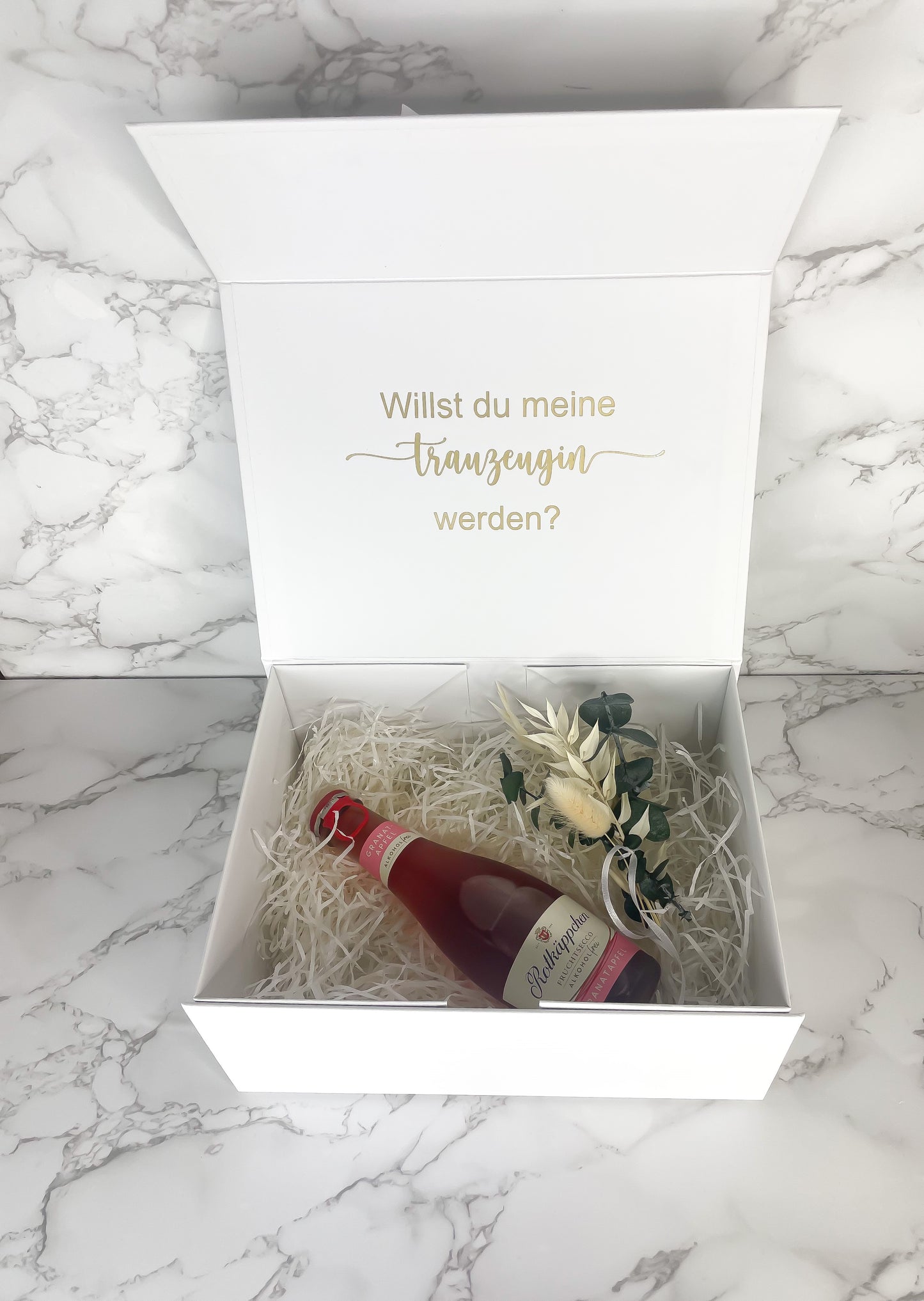 Personalisierte Geschenkbox für die Trauzeugin oder Brautjungfer I Zum selber befüllen I Mit kl. Trockenblumenstrauß