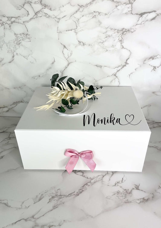 Personalisierte Geschenkbox für die Trauzeugin oder Brautjungfer I Zum selber befüllen I Mit kl. Trockenblumenstrauß