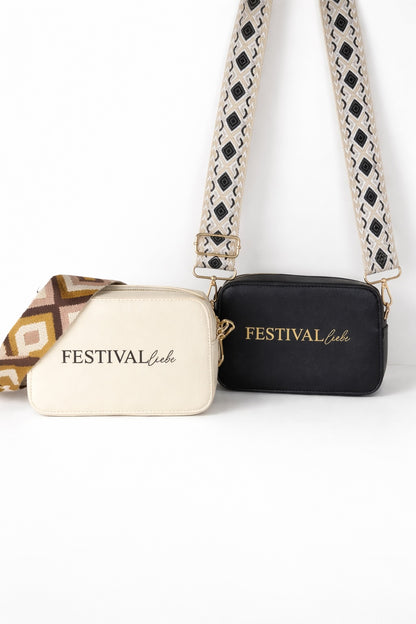 Schwarze und beige Umhängetasche für Damen mit Aufdruck „Festival Liebe“ und austauschbaren Taschengurten.