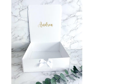 BRIDE TO BE BOX I Personalisierte Geschenkbox für die Braut zum selber befüllen